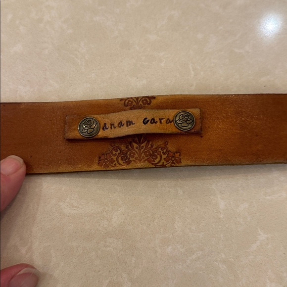 Lot of 7 leather cuff bracelets - Picture 8 of 8